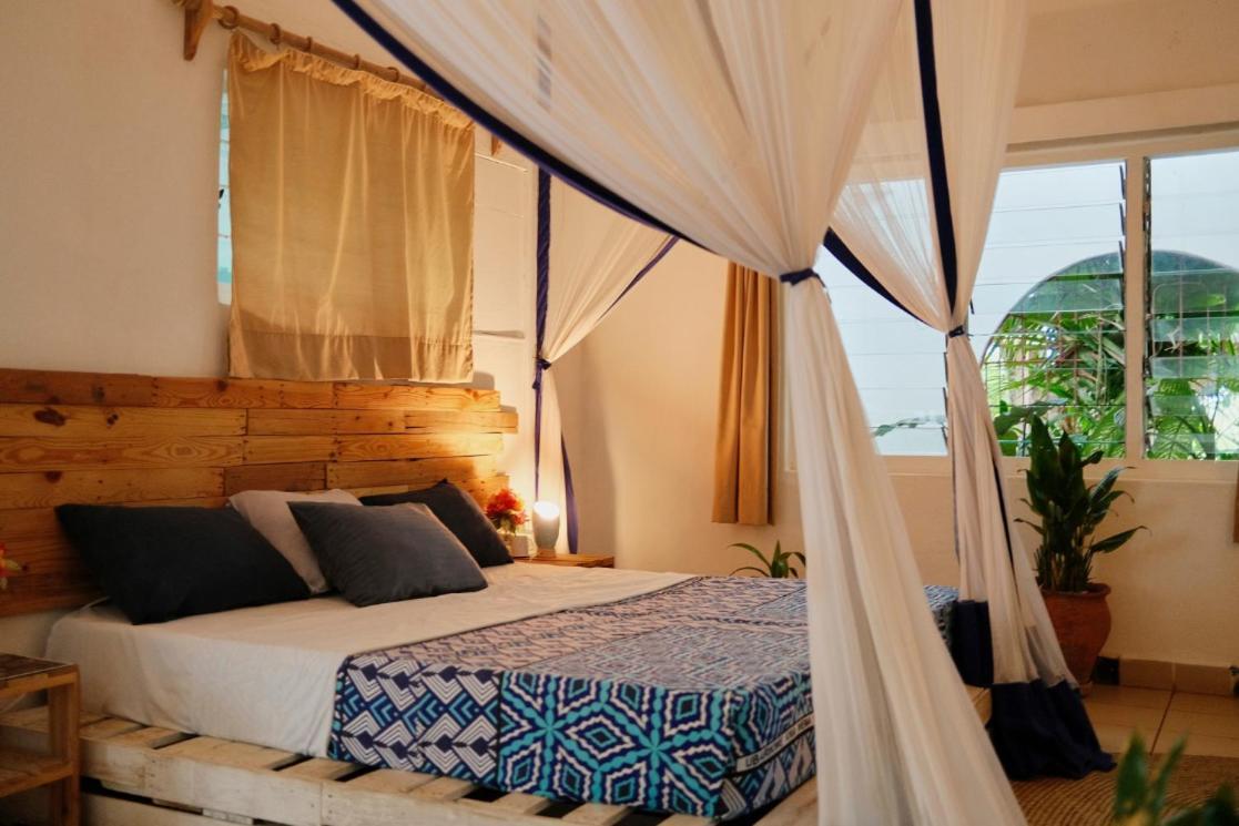 Salty'S Kitesurf Village Килифи Экстерьер фото