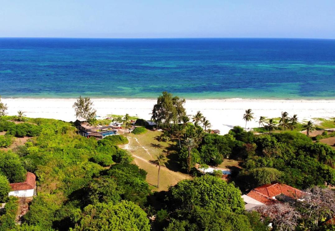Salty'S Kitesurf Village Килифи Экстерьер фото